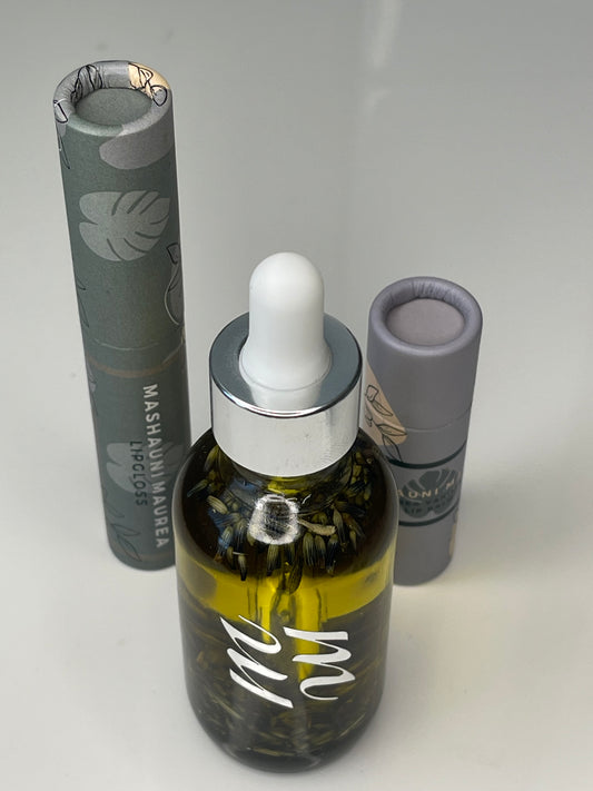 Mashauni Maurea self care set